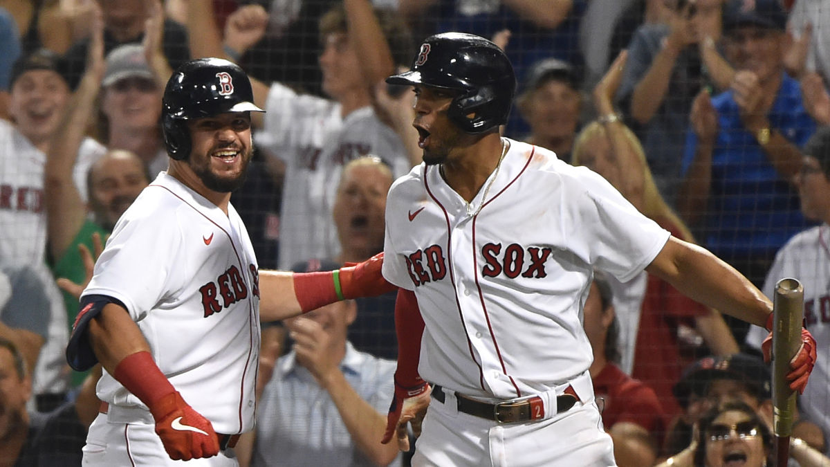 Boston Red Sox left fielder Kyle Schwarber