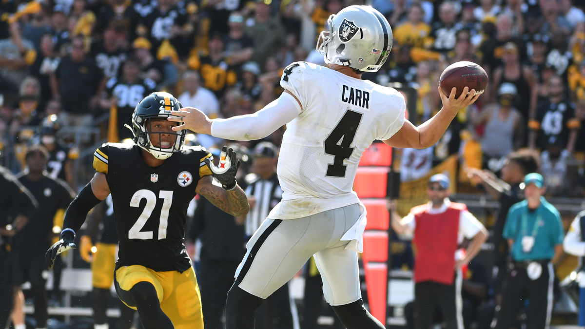 Las Vegas Raiders quarterback Derek Carr