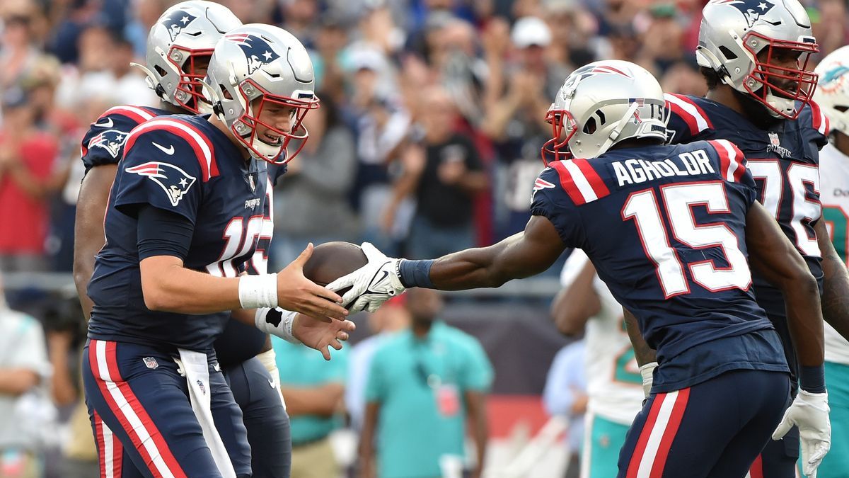 New England Patriots quarterback Mac Jones, receiver Nelson Agholor
