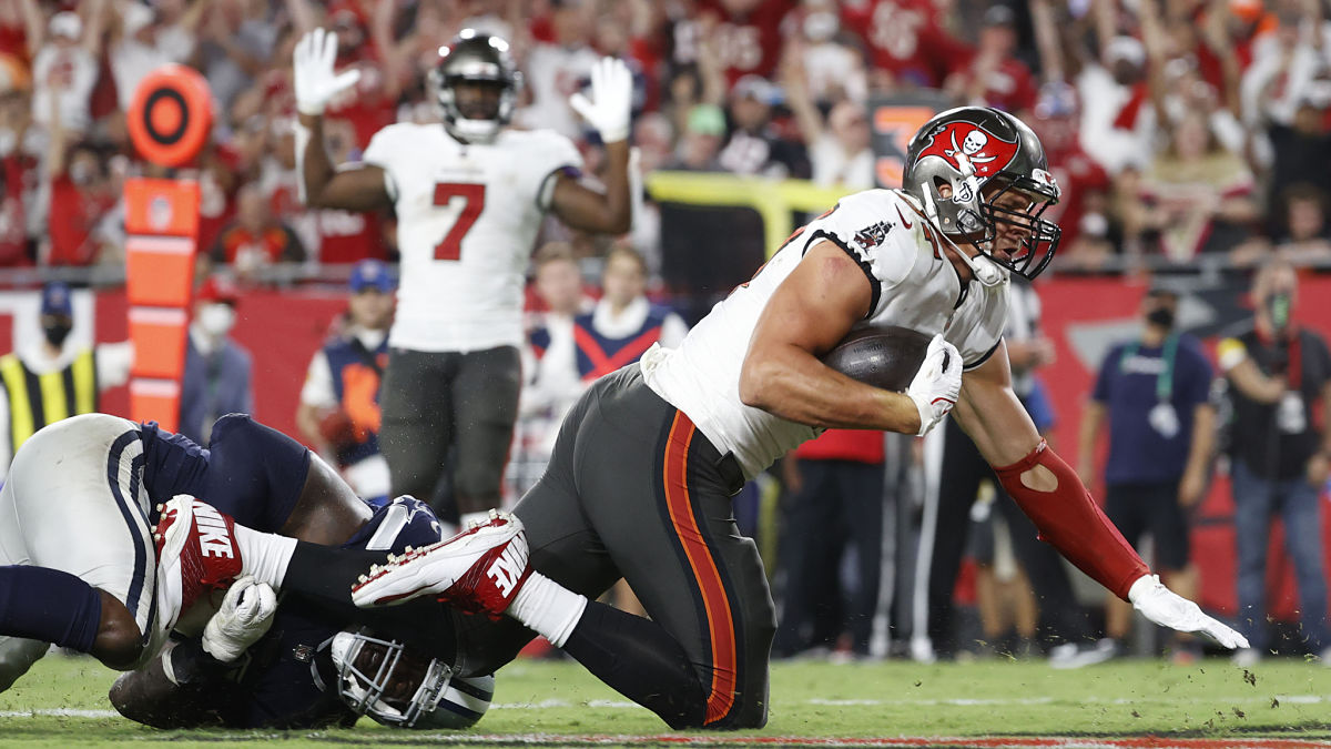 Tampa Bay Buccaneers tight end Rob Gronkowski