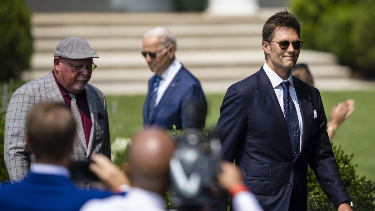 Tampa Bay Buccaneers quarterback Tom Brady, head coach Bruce Arians