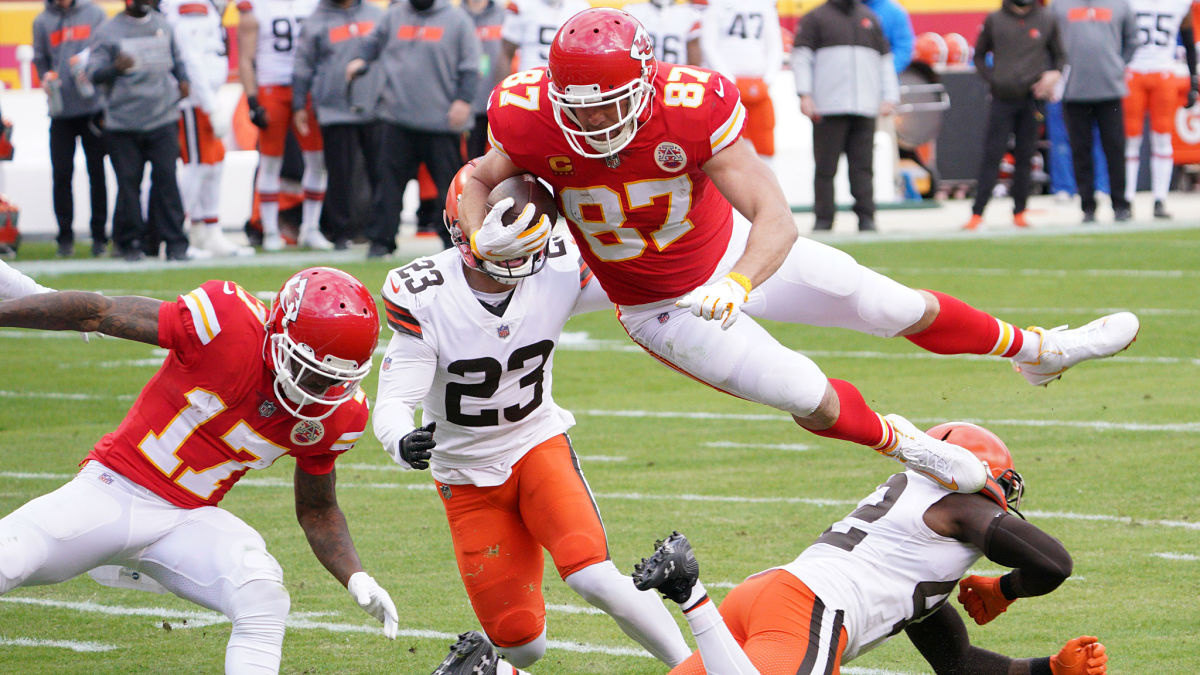 Kansas City Chiefs tight end Travis Kelce