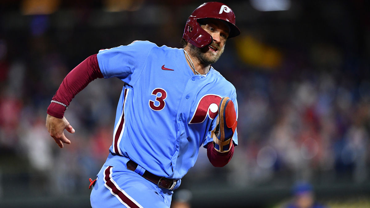 Philadelphia Phillies right fielder Bryce Harper