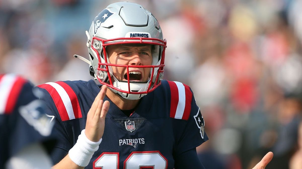 New England Patriots quarterback Mac Jones