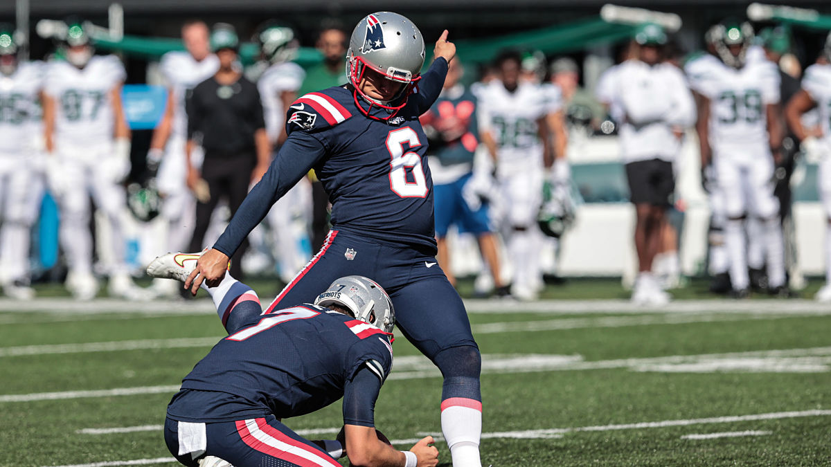 New England Patriots kicker Nick Folk