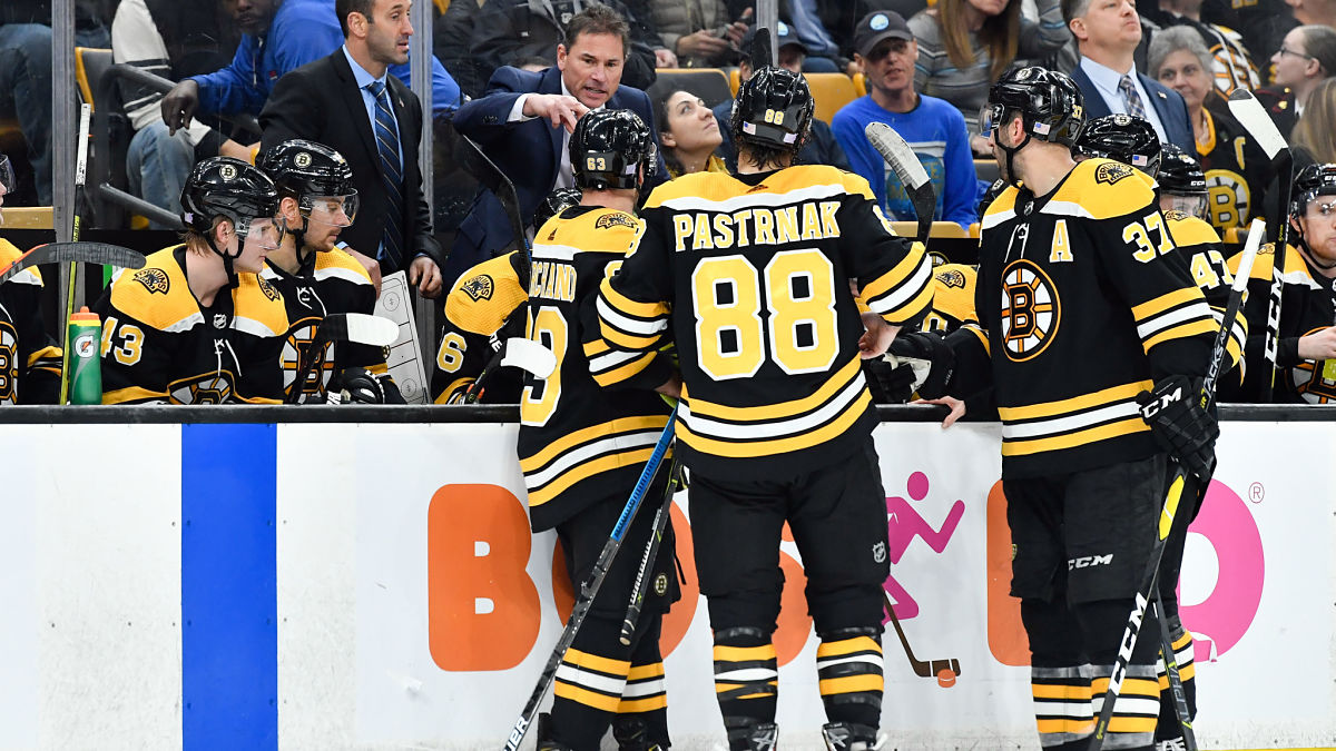 Bruce Cassidy and Bruins Players