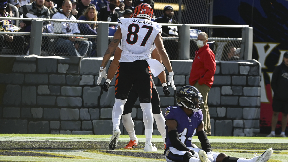 Cincinnati Bengals tight end C.J. Uzomah