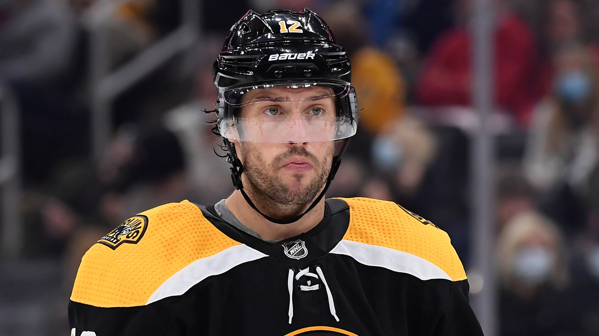 Boston Bruins forward Craig Smith