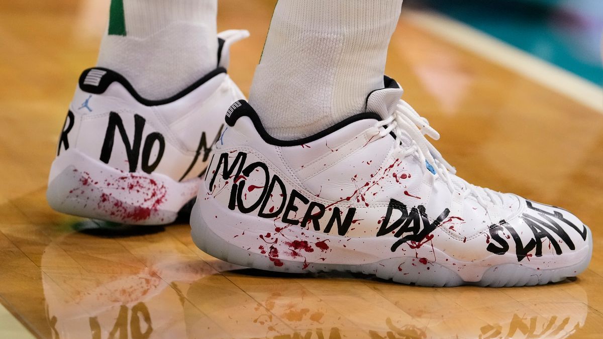 Enes Kanter Sneakers