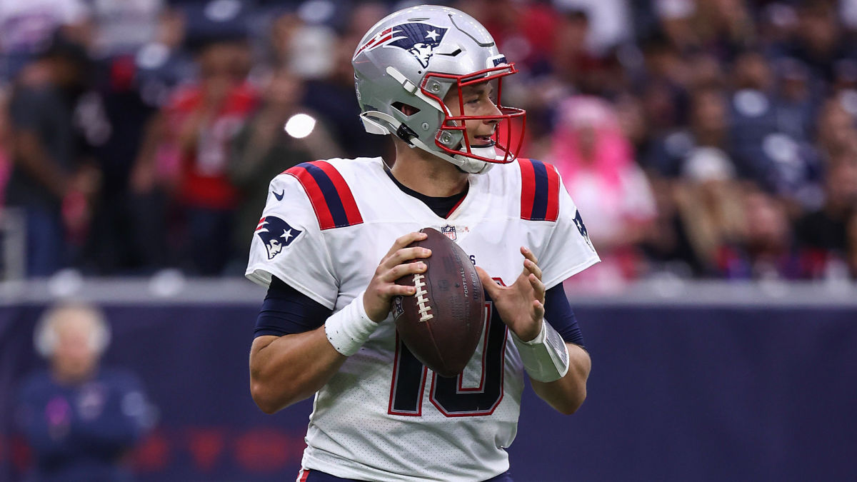 New England Patriots quarterback Mac Jones