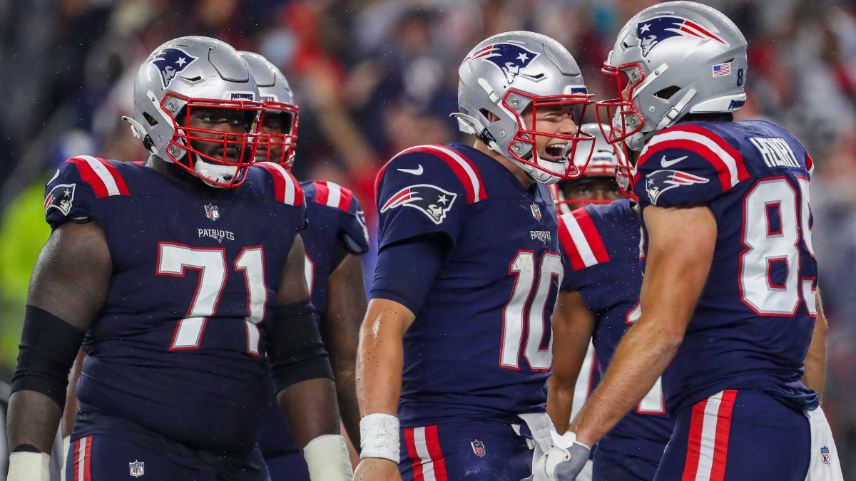 New England Patriots offensive guard Mike Onwenu