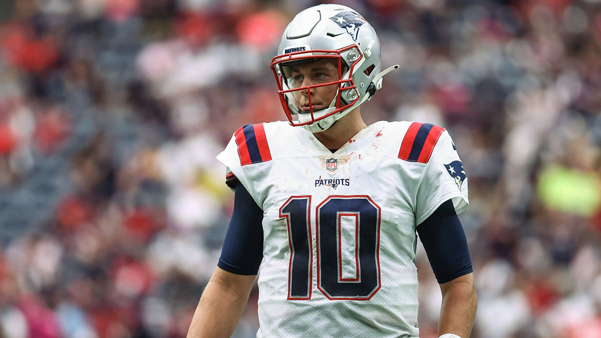 New England Patriots quarterback Mac Jones