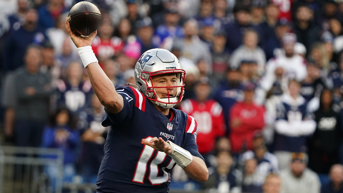 New England Patriots quarterback Mac Jones
