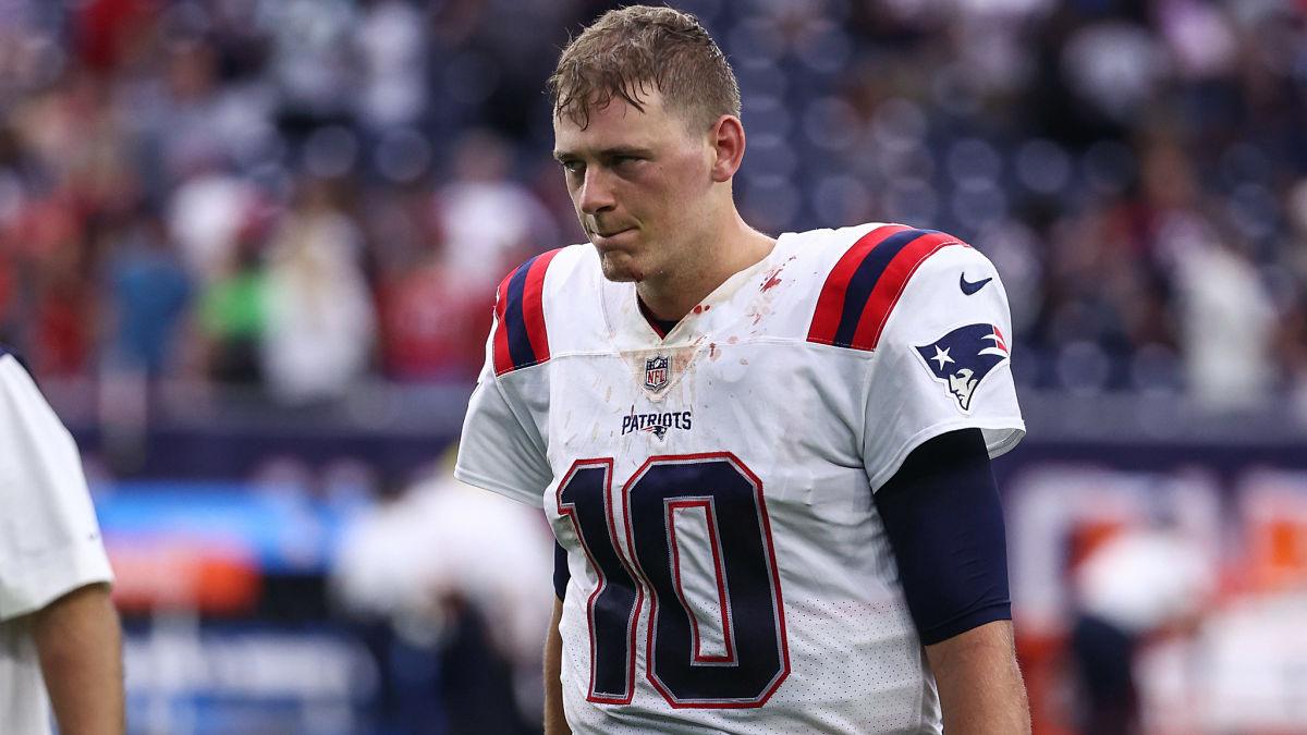 New England Patriots quarterback Mac Jones