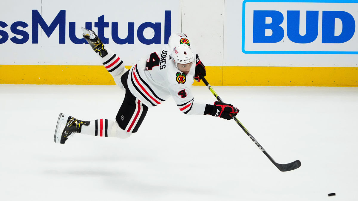 Blackhawks defensemen Seth Jones