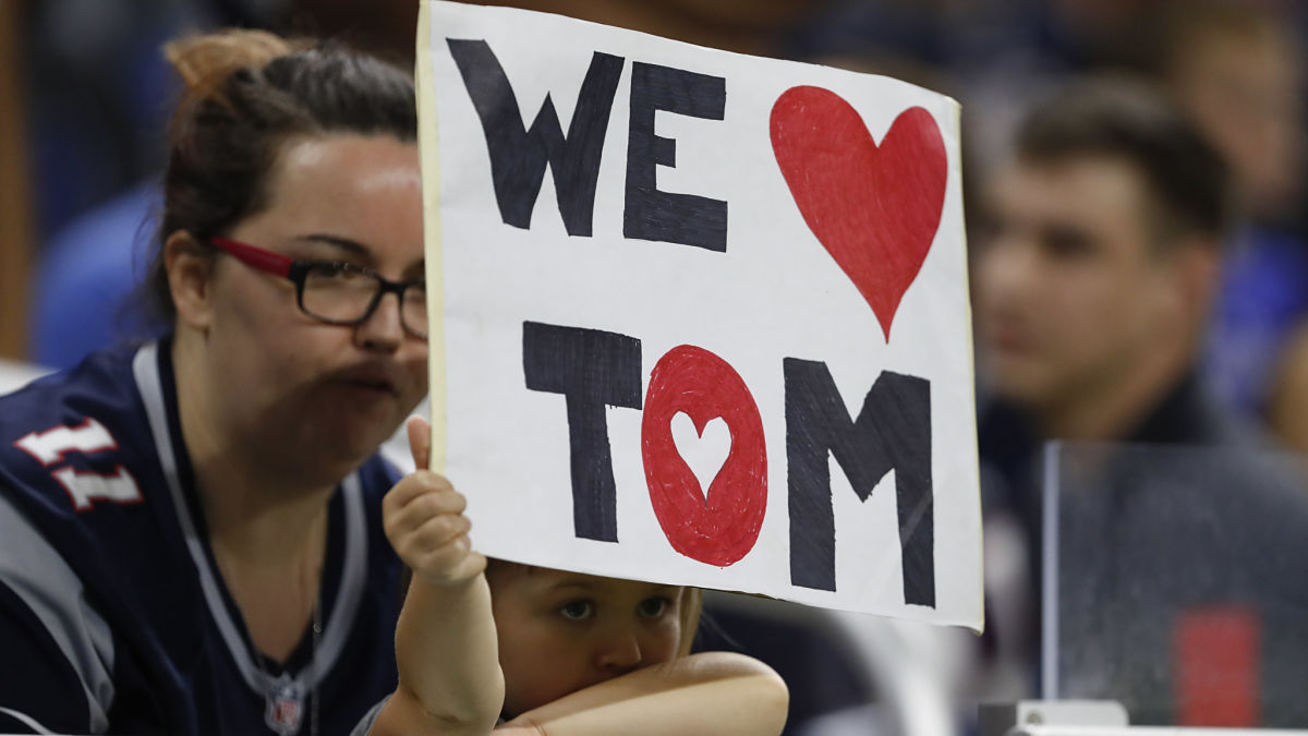Tom Brady Patriots fans