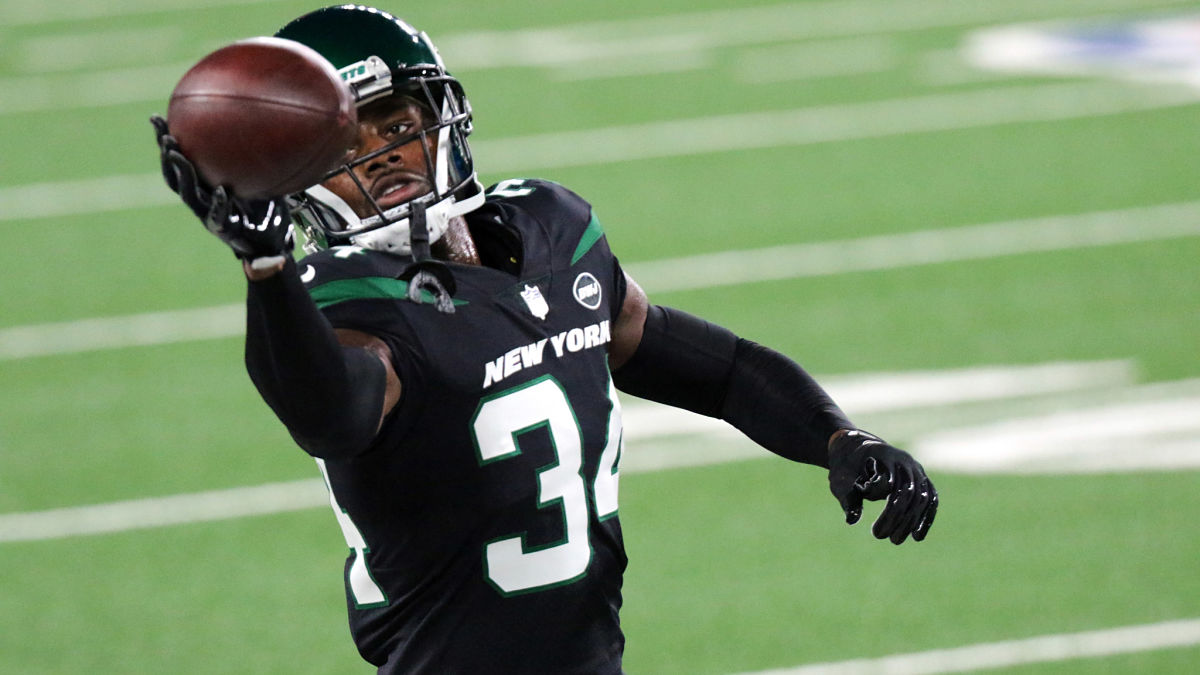 NFL cornerback Brian Poole