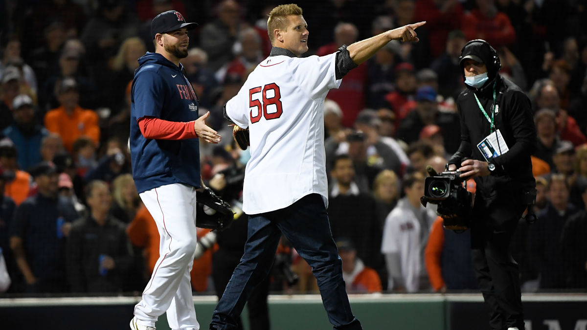 Former Boston Red Sox pitcher Jonathan Papelbon