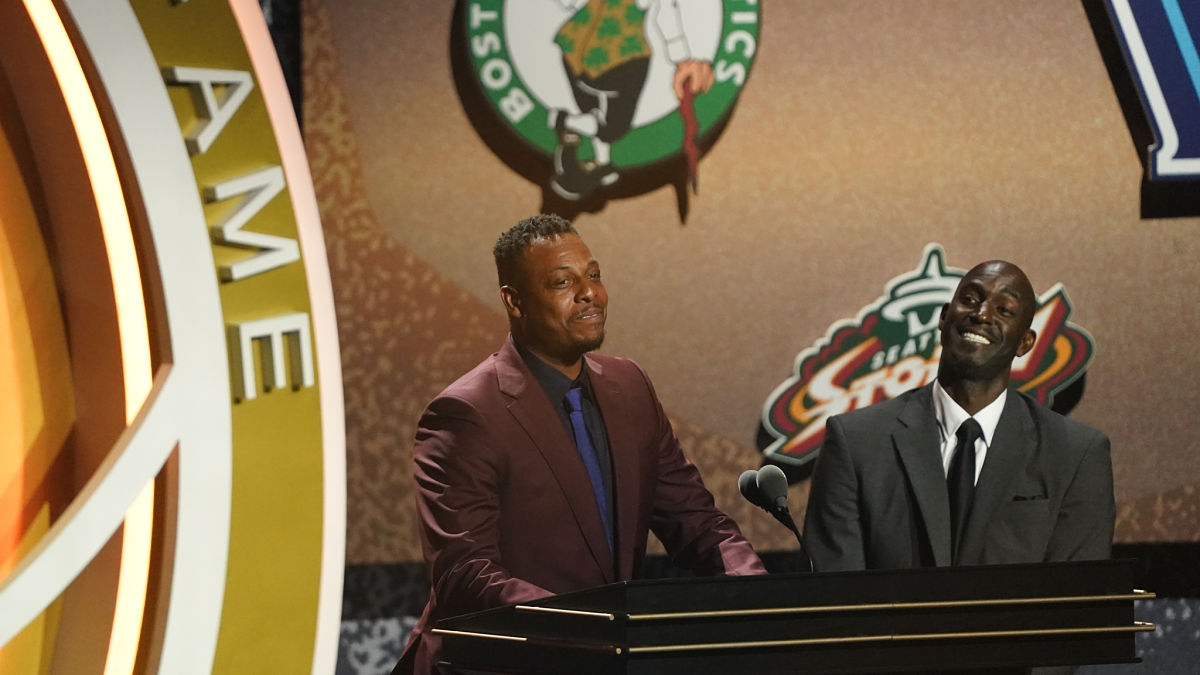 Former Boston Celtics players Kevin Garnett and Paul Pierce