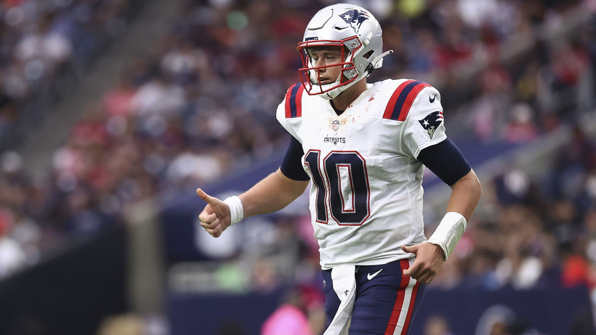 New England Patriots quarterback Mac Jones
