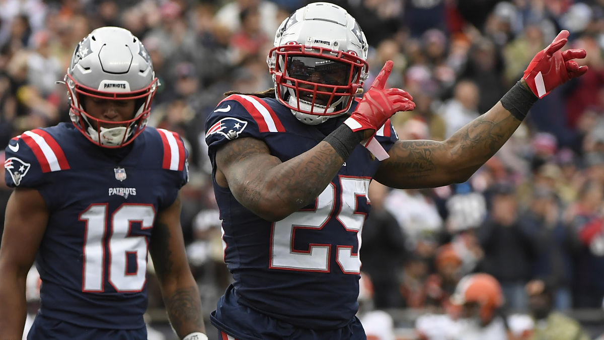 New England Patriots running back Brandon Bolden