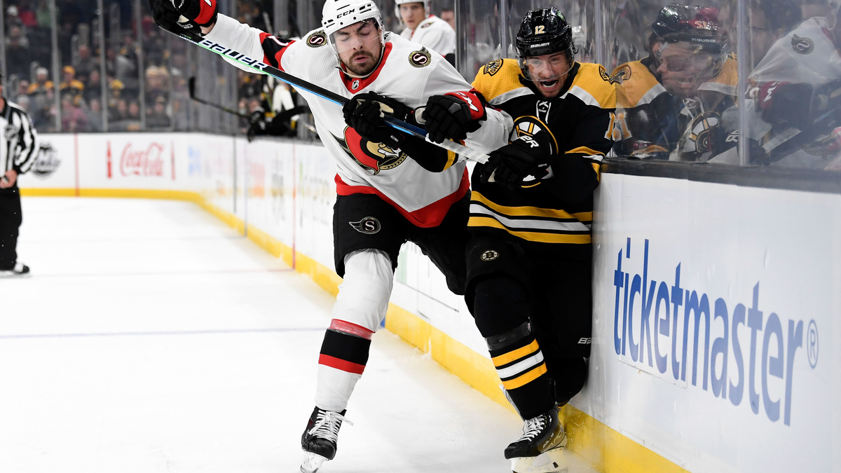 Boston Bruins winger Craig Smith