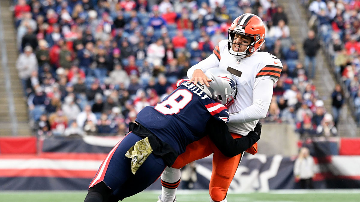 New England Patriots linebacker Ja'Whaun Bentley