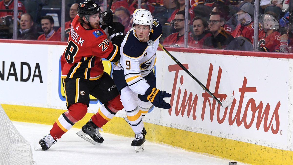 Buffalo Sabres center Jack Eichel, Calgary Flames center Elias Lindholm