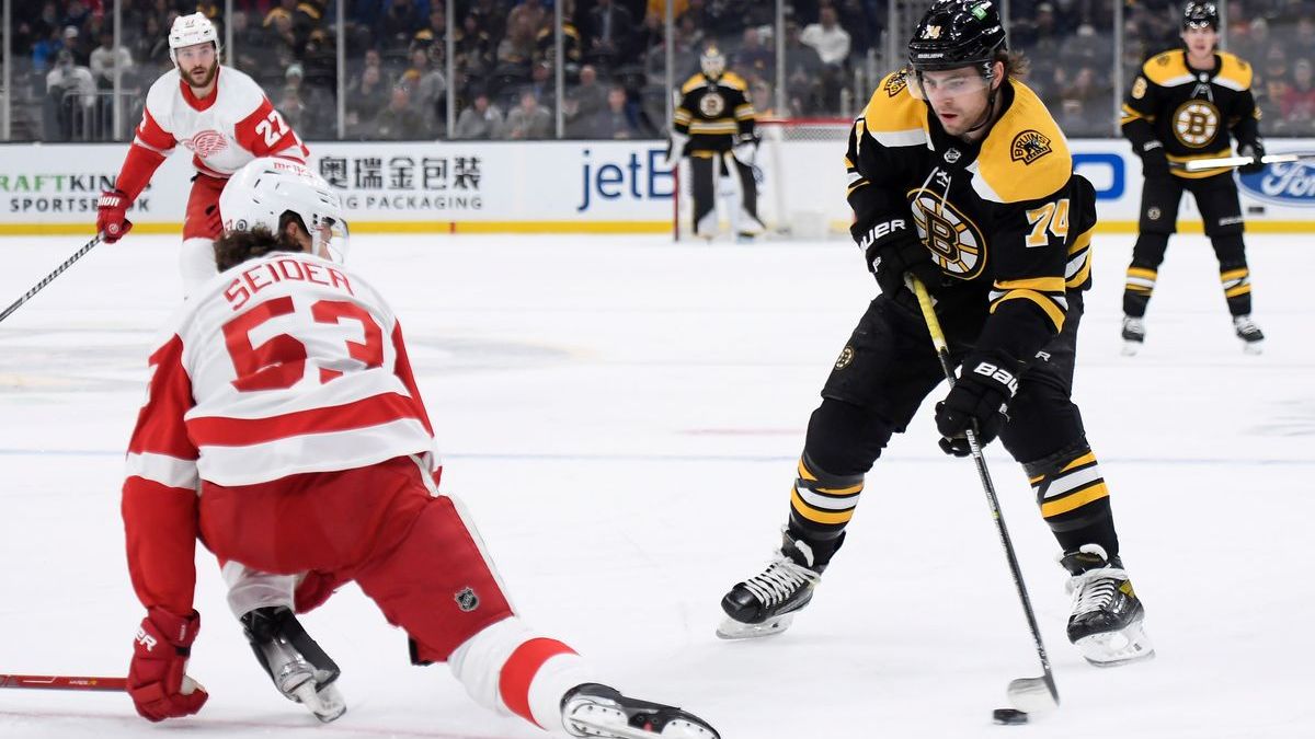 Boston Bruins wing Jake DeBrusk