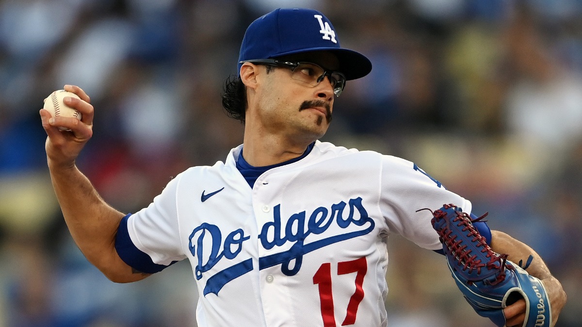 Los Angeles Dodgers pitcher Joe Kelly