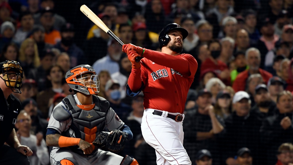 Free agent outfielder/first baseman Kyle Schwarber