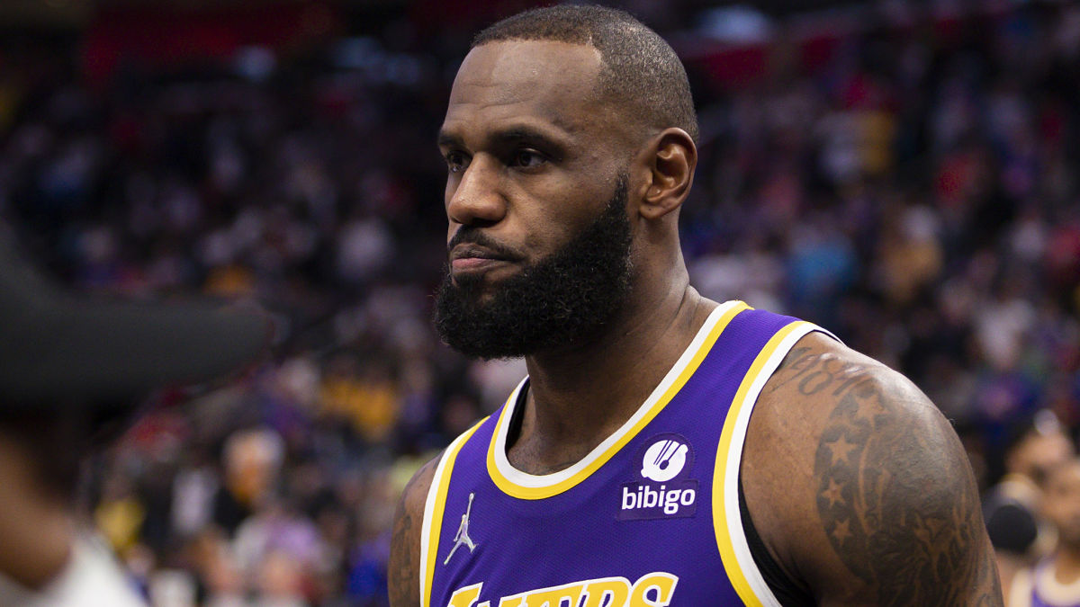 Los Angeles Lakers forward LeBron James