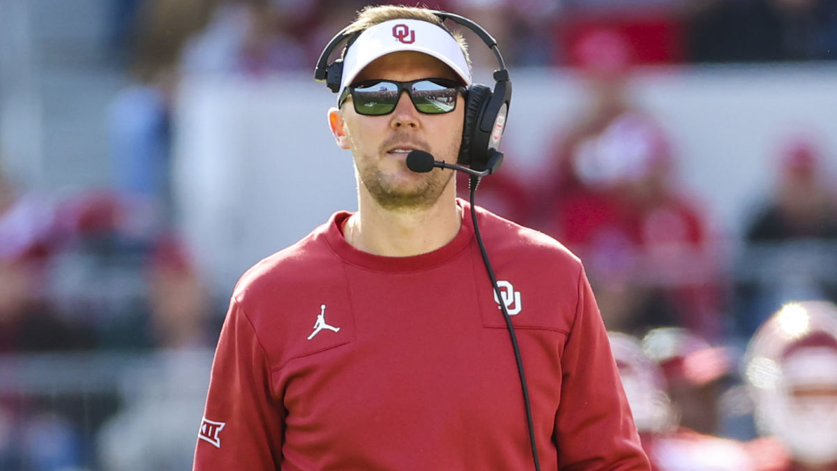 Oklahoma Sooners head football coach Lincoln Riley