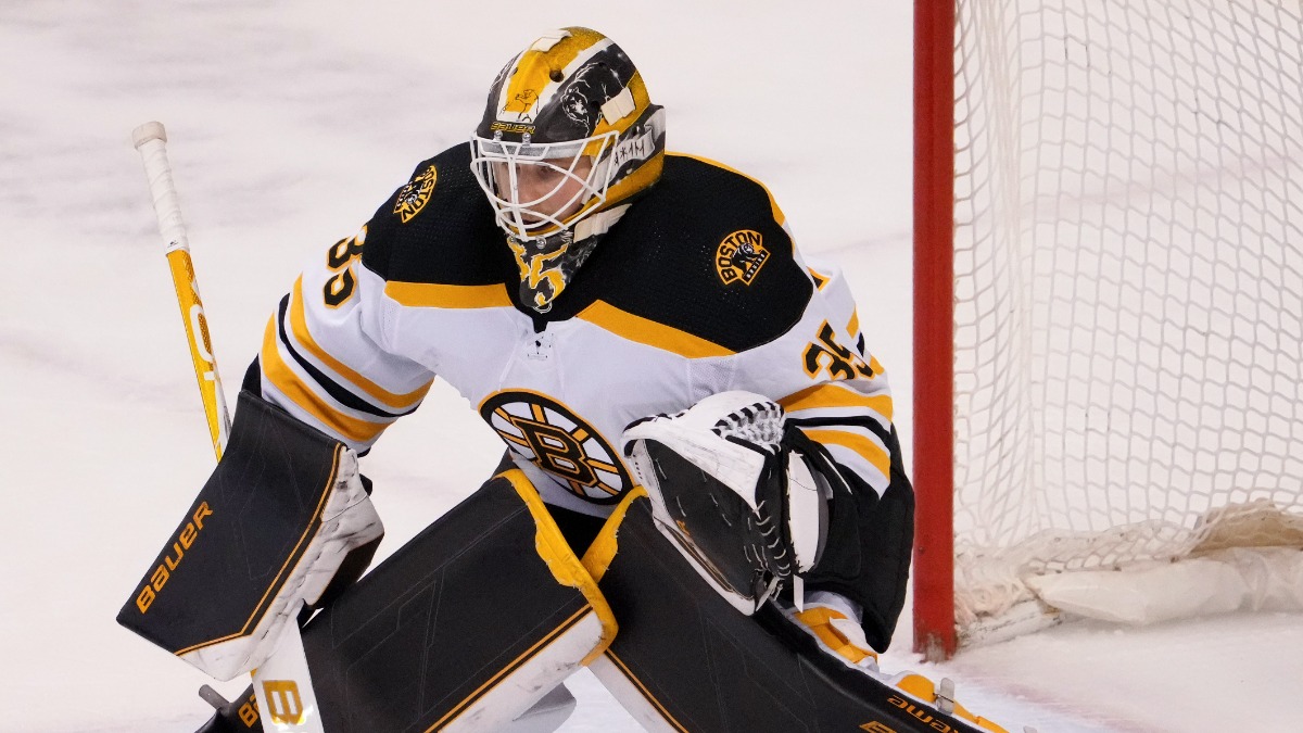 Boston Bruins goaltender Linus Ullmark