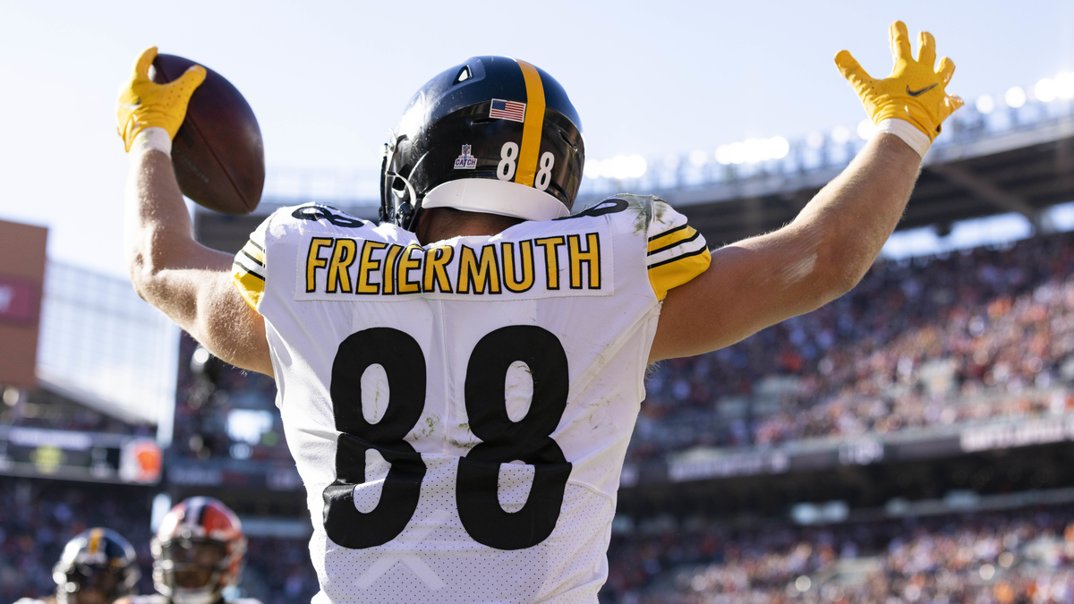 Pittsburgh Steelers tight end Pat Freiermuth