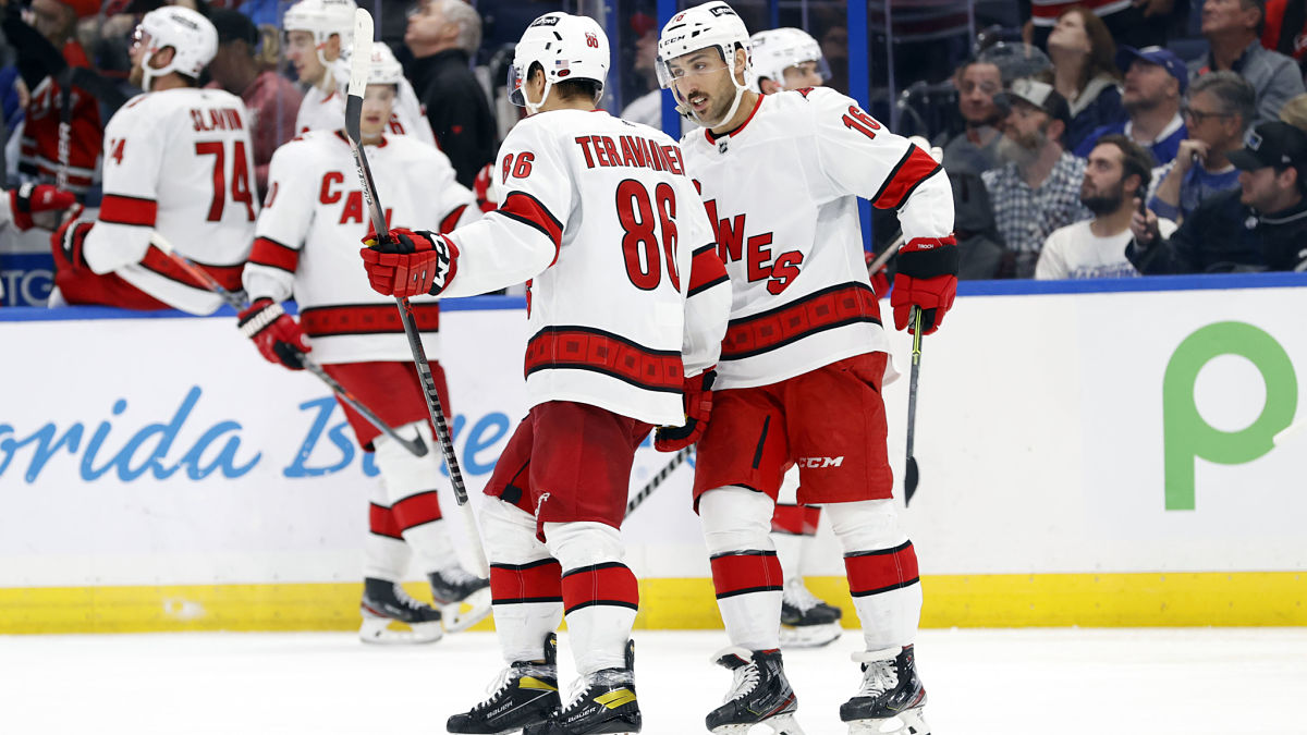 Carolina Hurricanes left wing Teuvo Teravainen