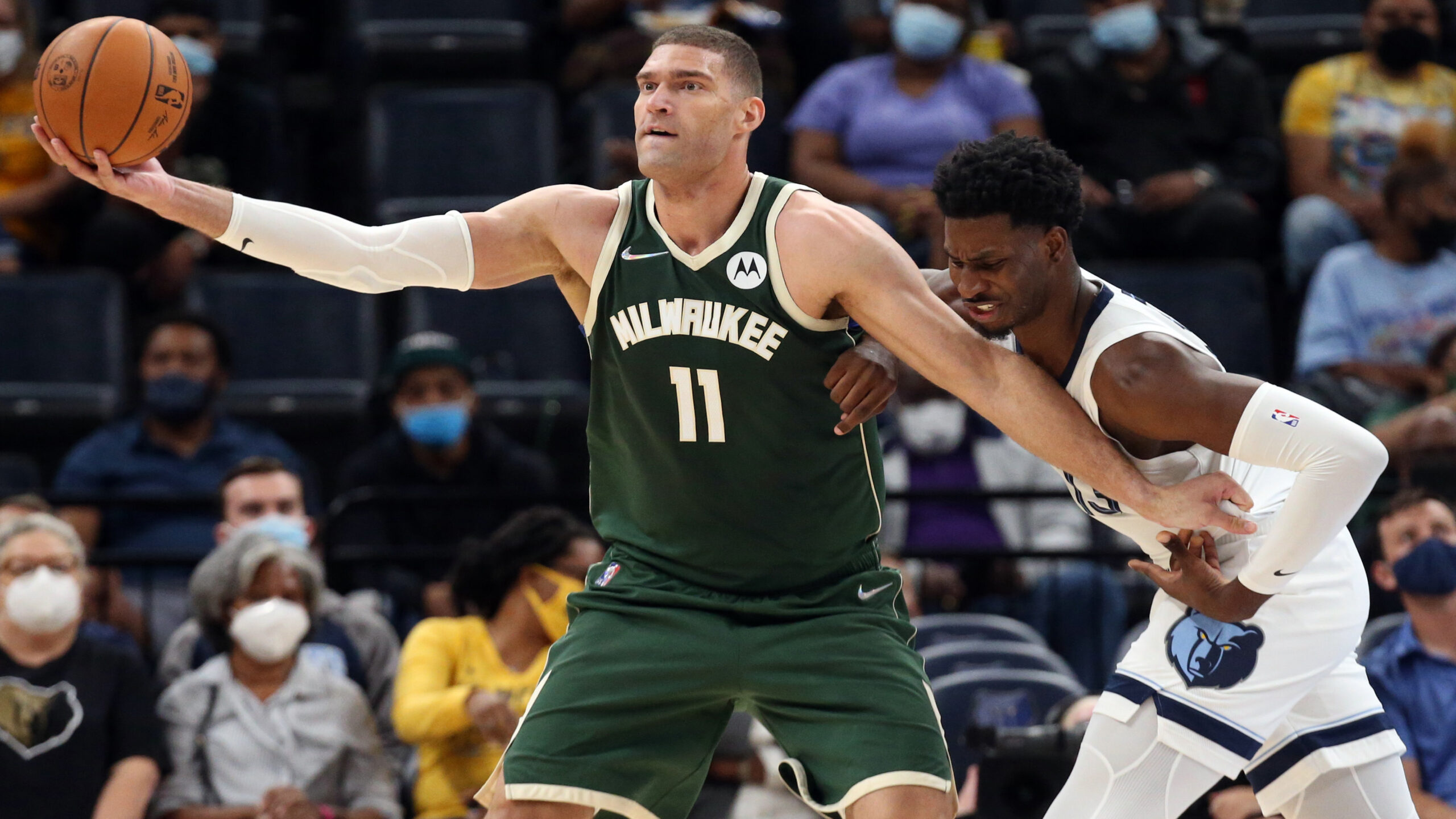 NBA: Preseason-Milwaukee Bucks at Memphis Grizzlies