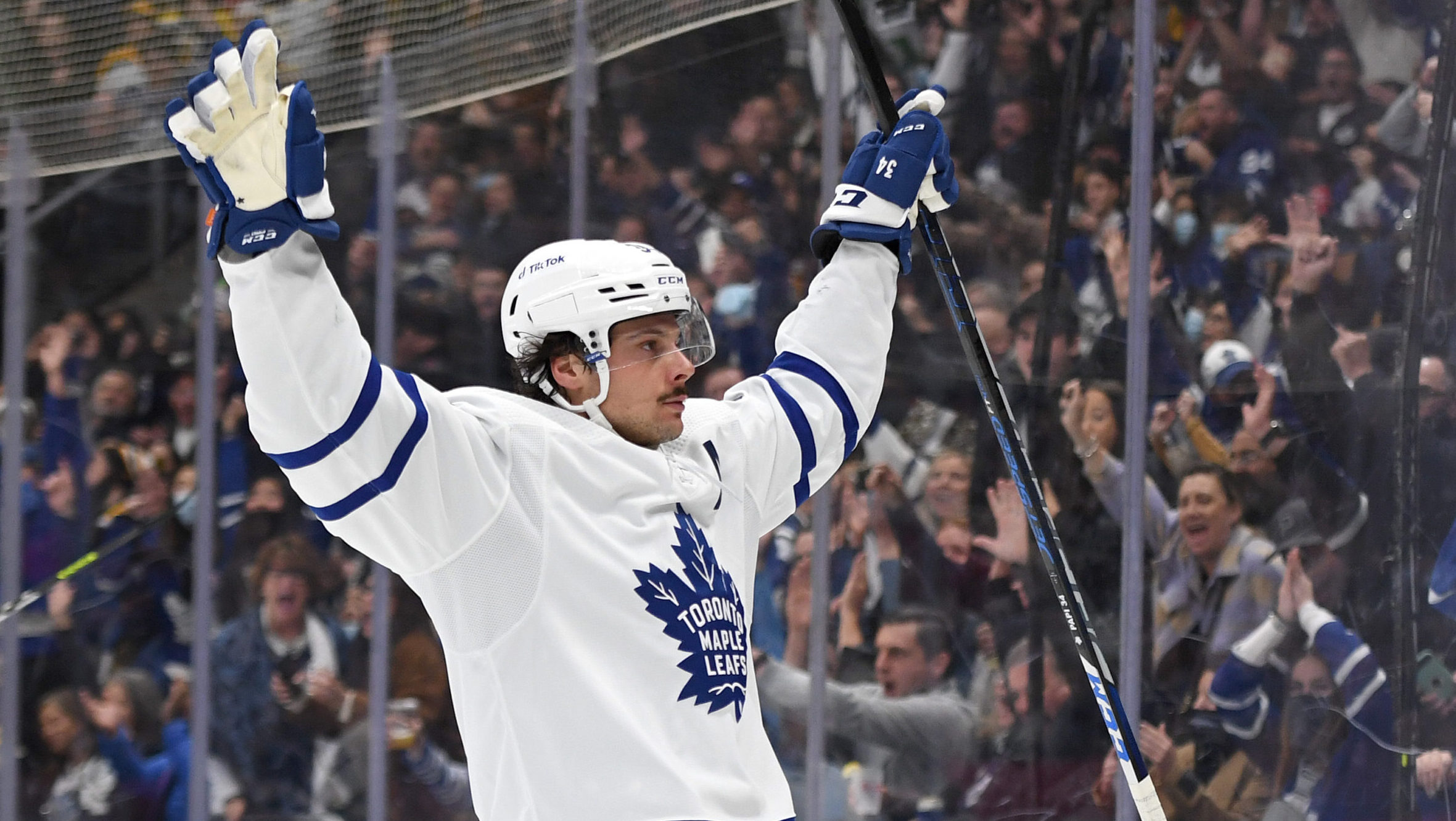 NHL: Boston Bruins at Toronto Maple Leafs