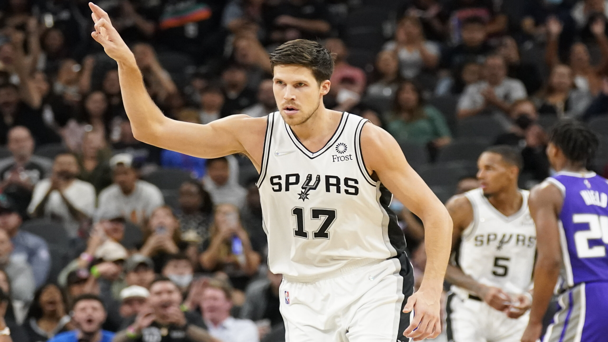 NBA: Sacramento Kings at San Antonio Spurs