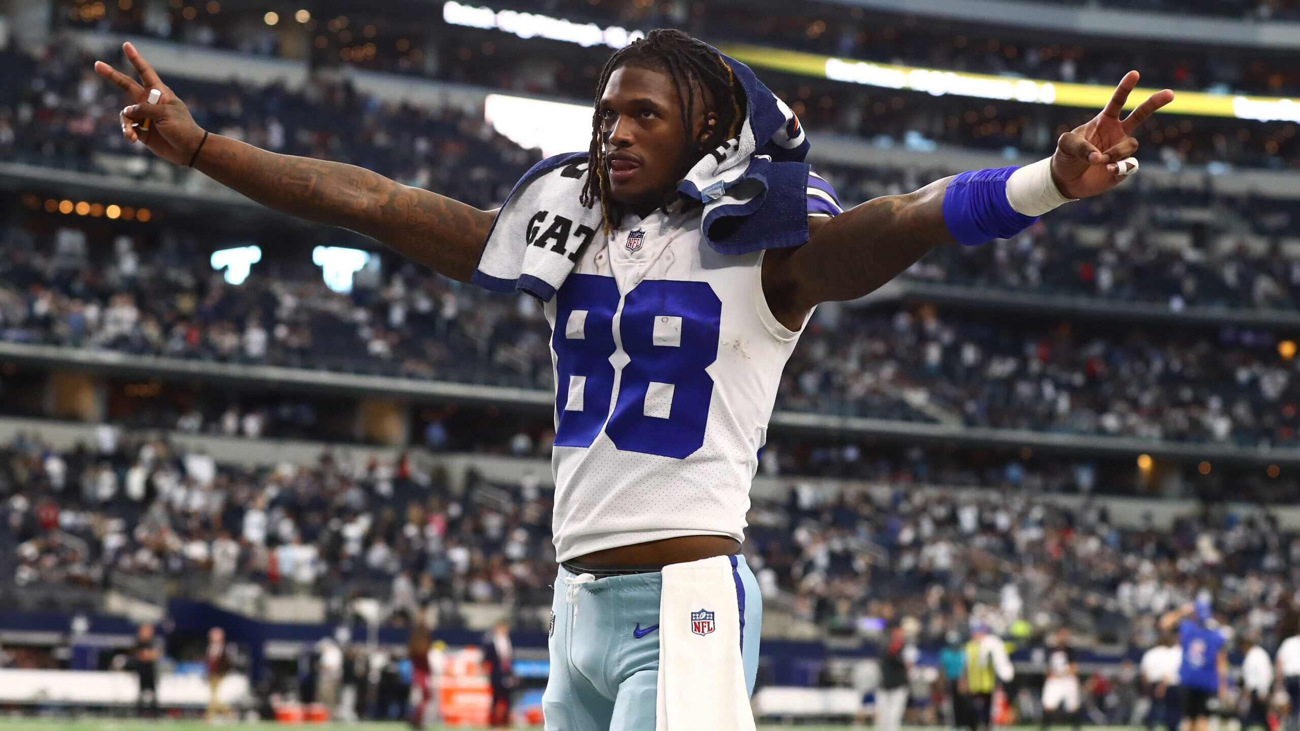 NFL: Atlanta Falcons at Dallas Cowboys