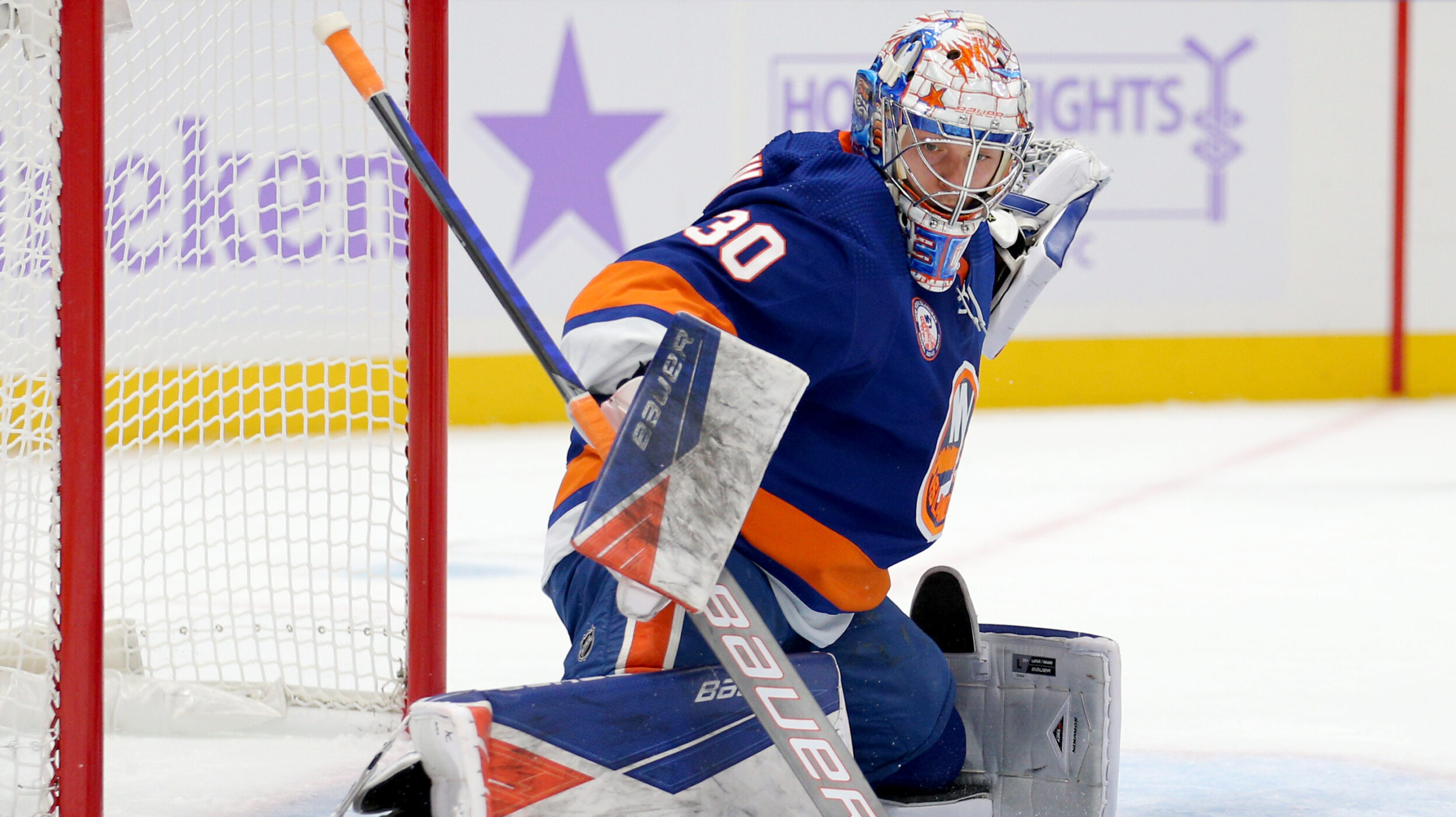 NHL: Pittsburgh Penguins at New York Islanders