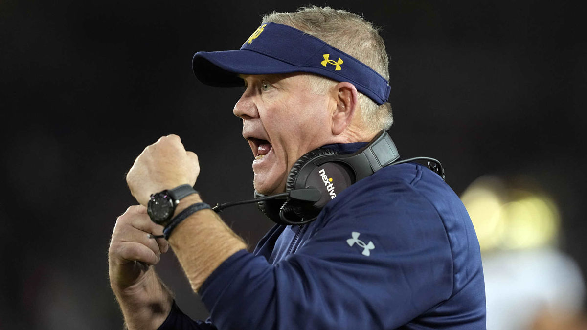 Notre Dame Fighting Irish head coach Brian Kelly