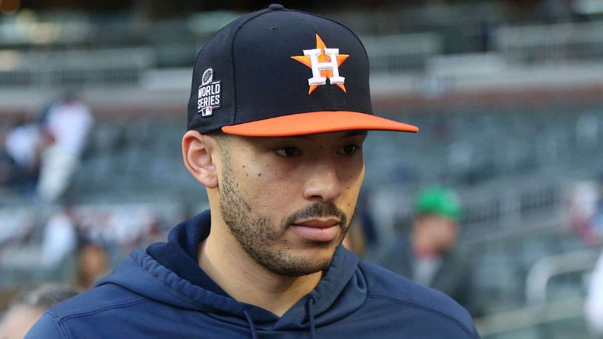 MLB free agent shortstop Carlos Correa