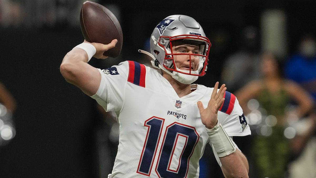 New England Patriots quarterback Mac Jones