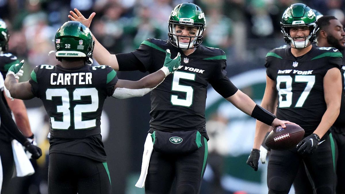 New York Jets quarterback Mike White, running back Michael Carter