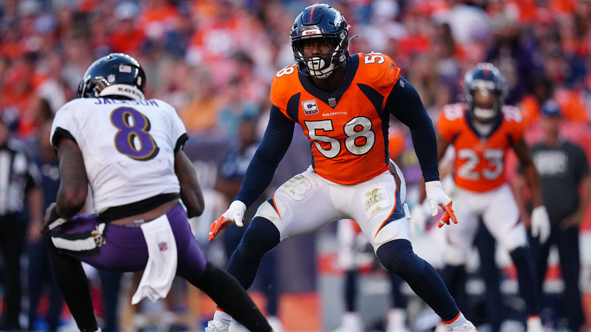 Denver Broncos outside linebacker Von Miller