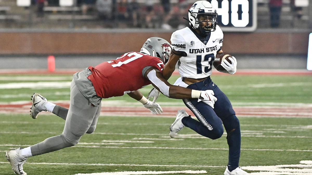 Utah State receiver Deven Thompkins