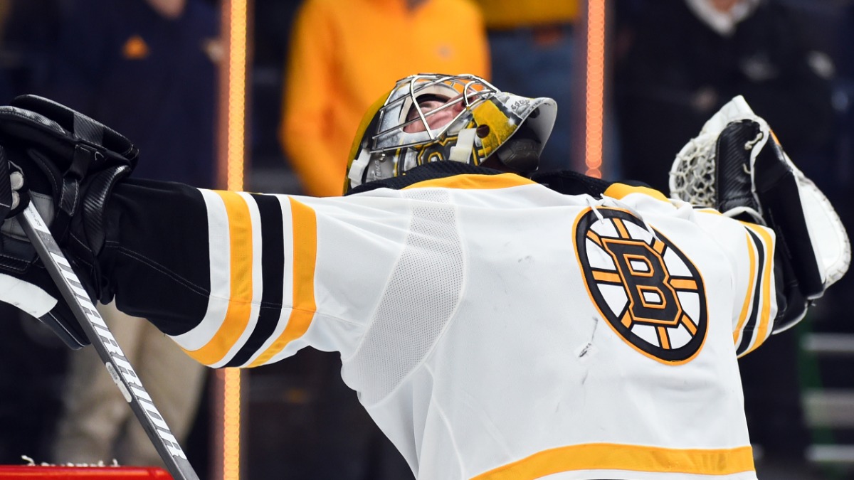 Boston Bruins goalie Jeremy Swayman