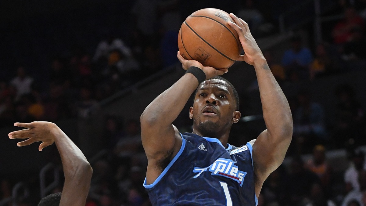 Boston Celtics forward Joe Johnson