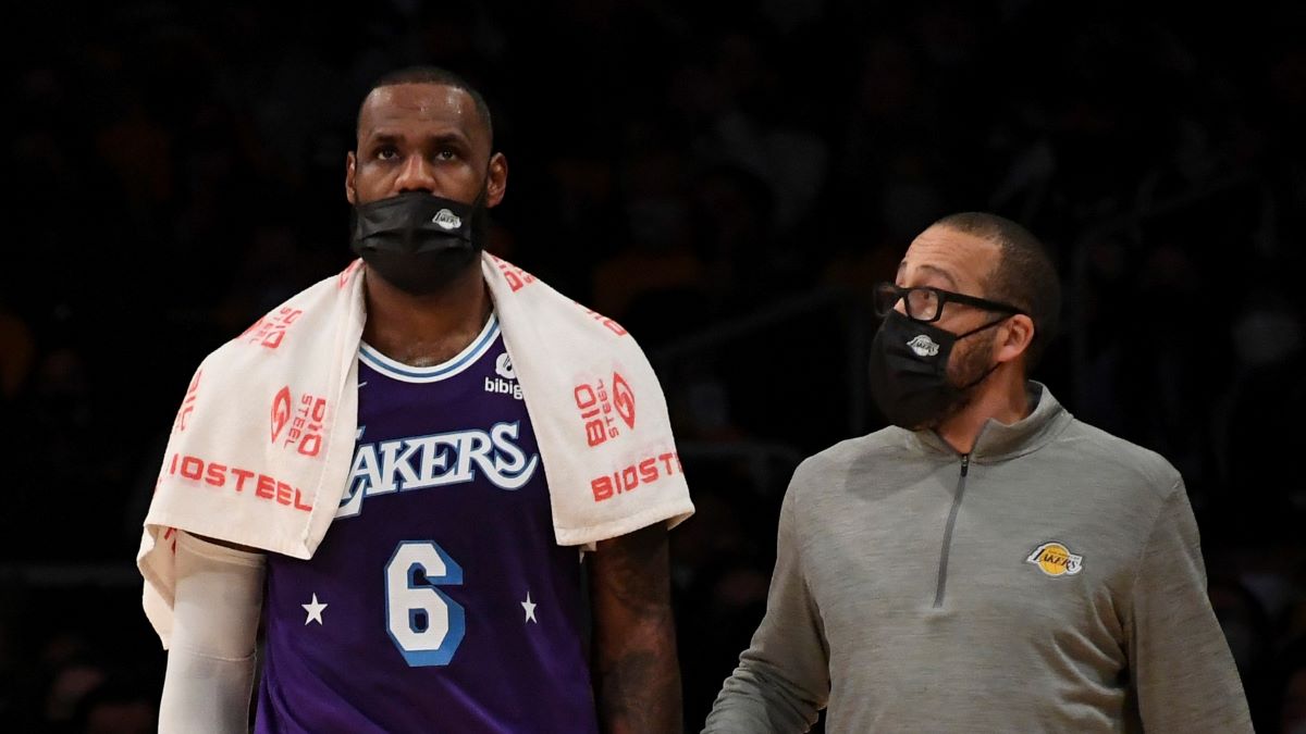 Los Angeles Lakers forward LeBron James and coach David Fizdale
